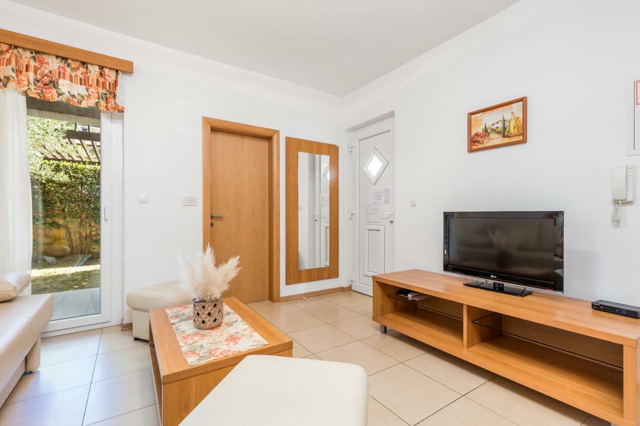Villas Rab Banjol Exterior foto